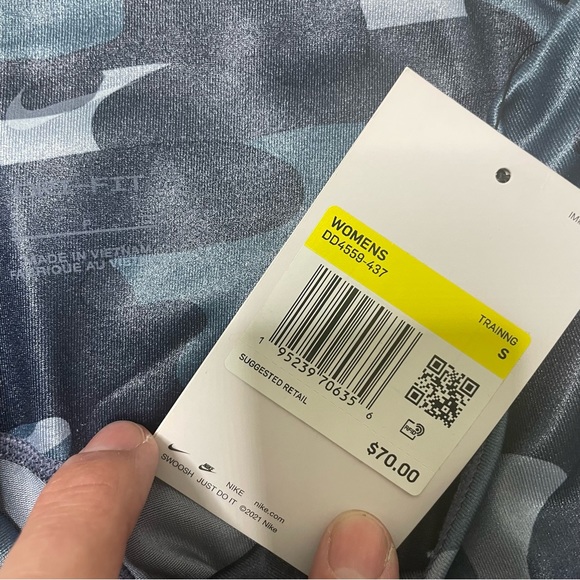 New Nike Dri-FIT One Women's Mid-Rise Camo Leggings DD4559-437 Size Small - Picture 3 of 6